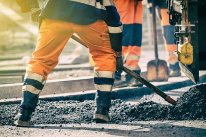 Obras na Rua Dona Leopoldina impactam acesso ao estacionamento da SOGIPA e exigem adaptação dos usuários