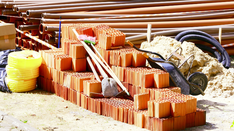 Construção com materiais locais: tendência mundial mostra como reformar com menos desperdício e mais eficiência