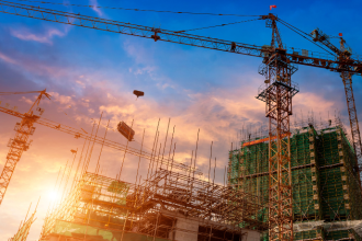 Custos da construção voltam ao centro das atenções: como a alta dos insumos pode impactar reformas e obras em 2026